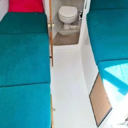 Lorena Private Boat Tour